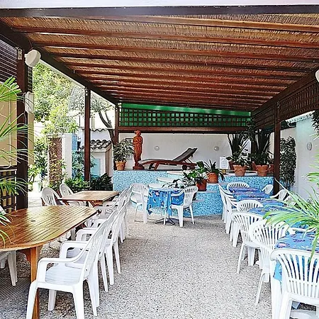 Cristina Hotel
